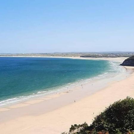 Luna Beach - Luxury Carbis Bay Apartment + Parking 외부 사진